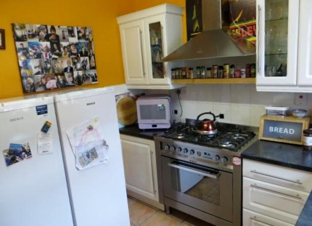  Image of 2 bedroom End of Terrace for sale in Winslade Crescent Perth Street Hull HU5 at Perth Street  Hull, HU5 3NX