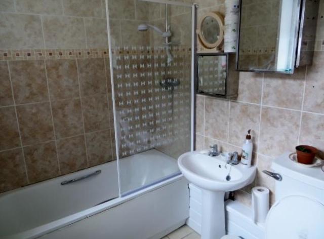  Image of 2 bedroom End of Terrace for sale in Winslade Crescent Perth Street Hull HU5 at Perth Street  Hull, HU5 3NX