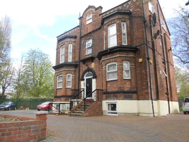  Image of 1 bedroom Flat to rent in Withington Road Whalley Range Manchester M16 at Whalley Range  Manchester, M16 8FD
