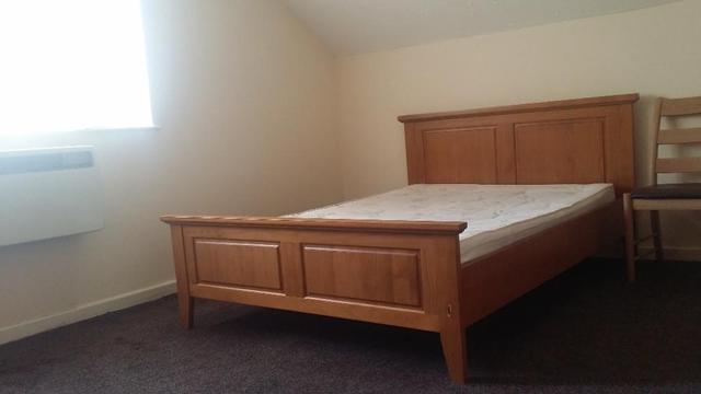 Image of 1 bedroom Flat to rent in Withington Road Whalley Range Manchester M16 at Whalley Range  Manchester, M16 8FD
