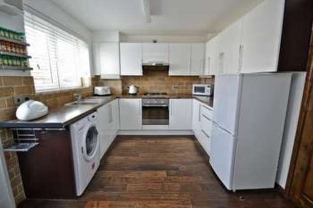  Image of 3 bedroom Town House for sale in Woodbridge Close Eastmoor Wakefield WF1 at Eastmoor Wakefield West Yorkshire, WF1 4LN