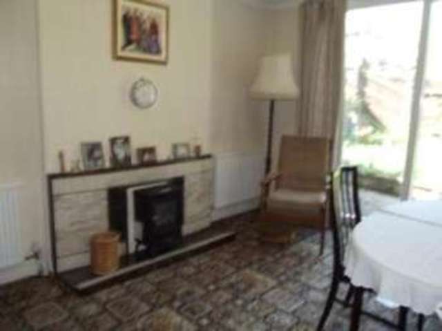  Image of 3 bedroom Detached house for sale in Woodhall Road Nottingham NG8 at Wollaton Nottingham Bilborough, NG8 1JX