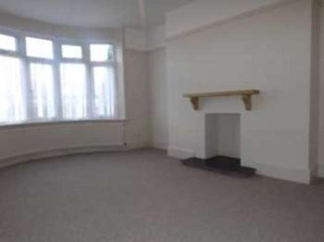  Image of 3 bedroom Detached house for sale in St. Michaels Avenue Yeovil BA21 at Yeovil Somerset Yeovil Marsh, BA21 4ND
