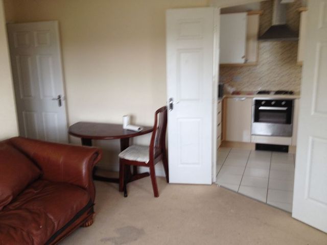  Image of 2 bedroom Flat to rent in Larch Gardens Manchester M8 at 16 Larch Gardens  Manchester, M8 8BJ