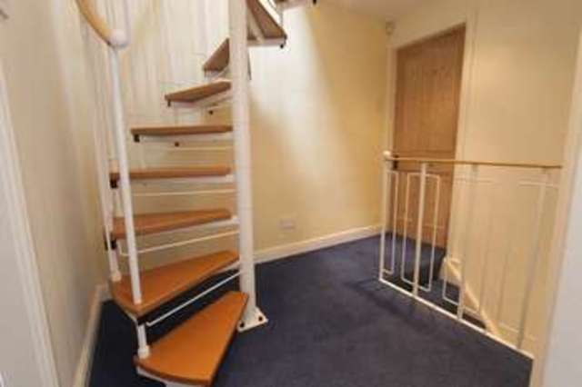  Image of 3 bedroom Terraced house for sale in Darton Lane Darton Barnsley S75 at Darton Barnsley Darton, S75 5AL