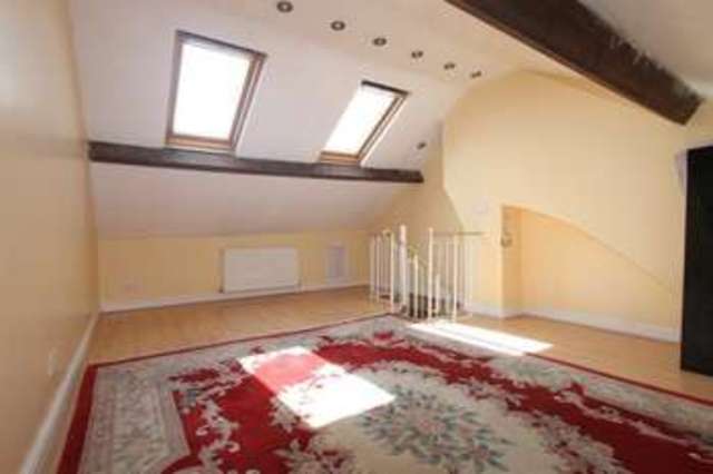  Image of 3 bedroom Terraced house for sale in Darton Lane Darton Barnsley S75 at Darton Barnsley Darton, S75 5AL