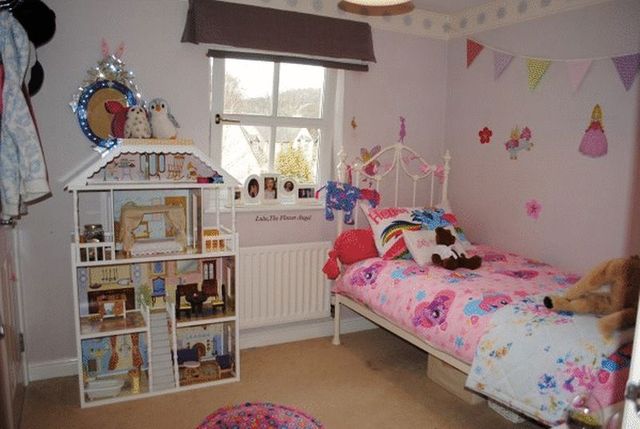  Image of 4 bedroom Detached house for sale in Moss Side Crescent Biggar ML12 at Moss Side Crescent  Biggar, ML12 6GE