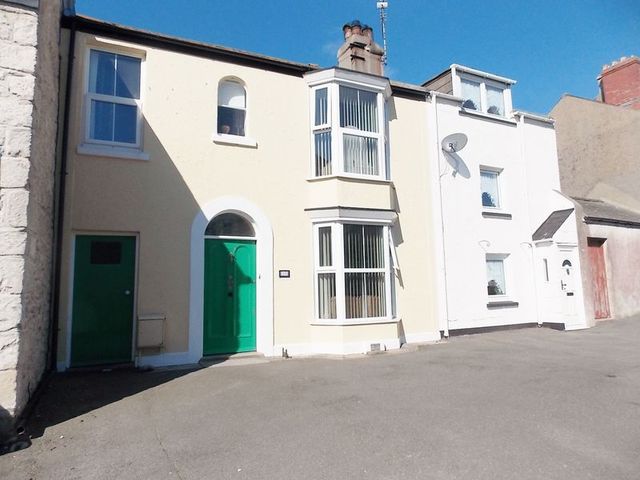  Image of 3 bedroom Terraced house for sale in Easton Street Portland DT5 at Easton Street  Portland, DT5 1BS