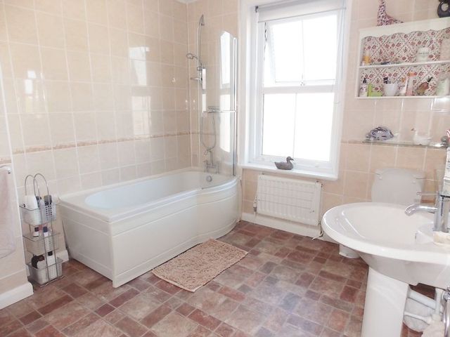  Image of 3 bedroom Terraced house for sale in Easton Street Portland DT5 at Easton Street  Portland, DT5 1BS