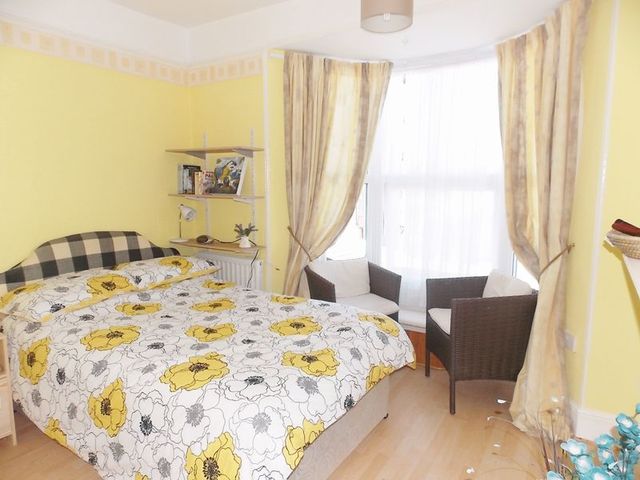  Image of 3 bedroom Terraced house for sale in Easton Street Portland DT5 at Easton Street  Portland, DT5 1BS