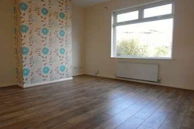  Image of 2 bedroom Town House for sale in Broadstone Avenue Oldham OL4 at Moorside Oldham Moorside, OL4 2LG