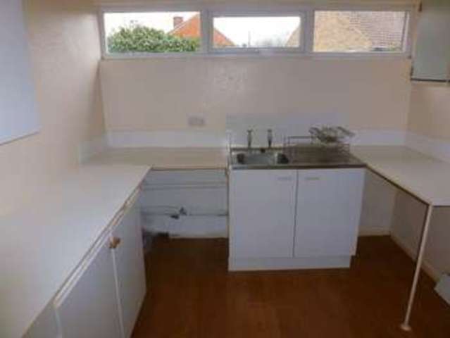  Image of 1 bedroom Flat to rent in Burns Road Loughborough LE11 at Thorpe Acre, LE11 4NP