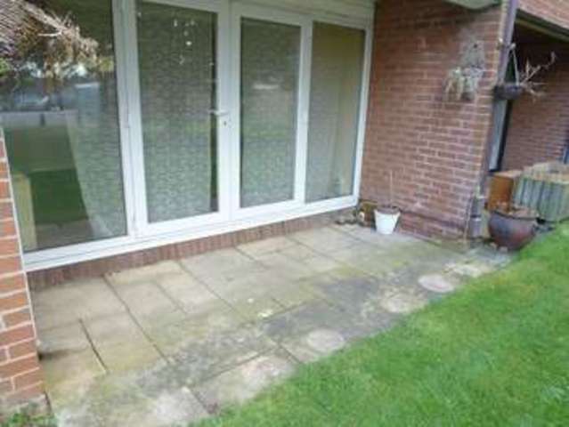  Image of 1 bedroom Flat to rent in Burns Road Loughborough LE11 at Thorpe Acre, LE11 4NP