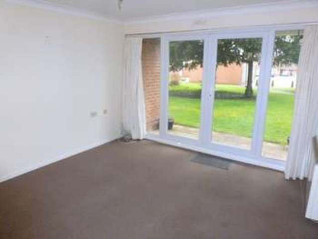  Image of 1 bedroom Flat to rent in Burns Road Loughborough LE11 at Thorpe Acre, LE11 4NP