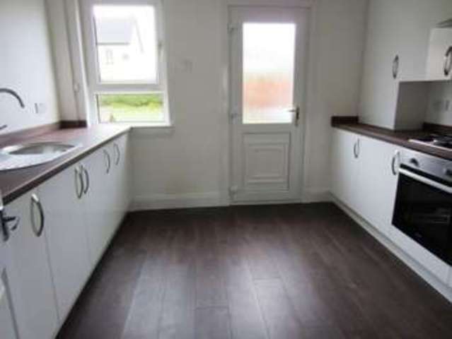  Image of 2 bedroom Flat for sale in Athelstane Road Glasgow G13 at Glasgow Knightswood Glasgow, G13 3QY