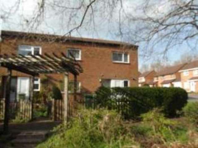  Image of 3 bedroom Semi-Detached house for sale in Abbey Way Bradville Milton Keynes MK13 at Bradville Milton Keynes New Bradwell, MK13 7EB