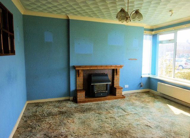  Image of 2 bedroom Detached house for sale in Abbeyfield Drive Fareham PO15 at Abbeyfield Drive  Fareham, PO15 5PF