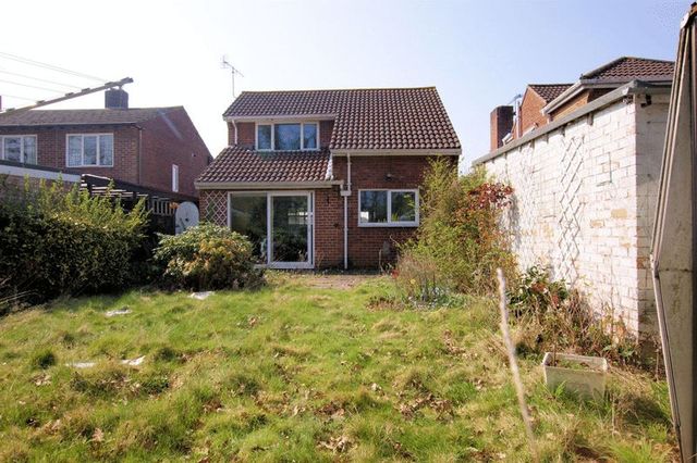  Image of 2 bedroom Detached house for sale in Abbeyfield Drive Fareham PO15 at Abbeyfield Drive  Fareham, PO15 5PF