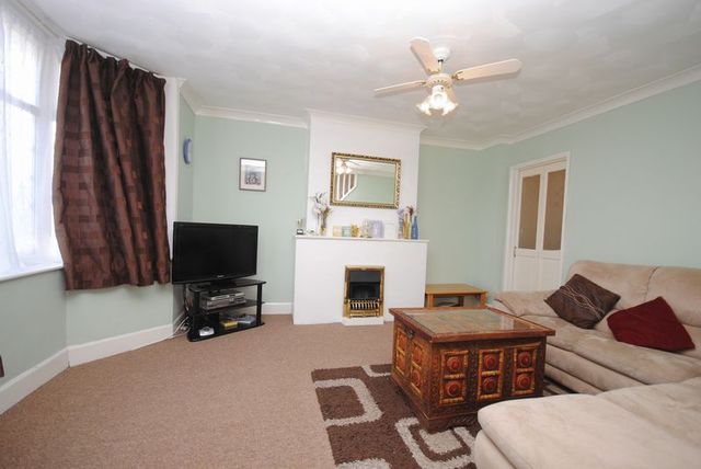  Image of 2 bedroom Terraced house for sale in Acacia Road Southampton SO19 at Acacia Road Merryoak Southampton, SO19 7LB