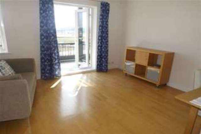  Image of 1 bedroom Flat to rent in Adventurers Quay Cardiff CF10 at Cardiff, CF10 4NR