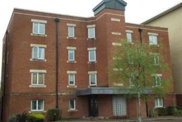  Image of 1 bedroom Flat to rent in Adventurers Quay Cardiff CF10 at Cardiff, CF10 4NR