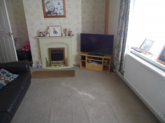 Image of 4 bedroom Detached house for sale in Ael Y Bryn Ystradgynlais Swansea SA9 at Swansea SA9 1HY Swansea, SA9 1HY