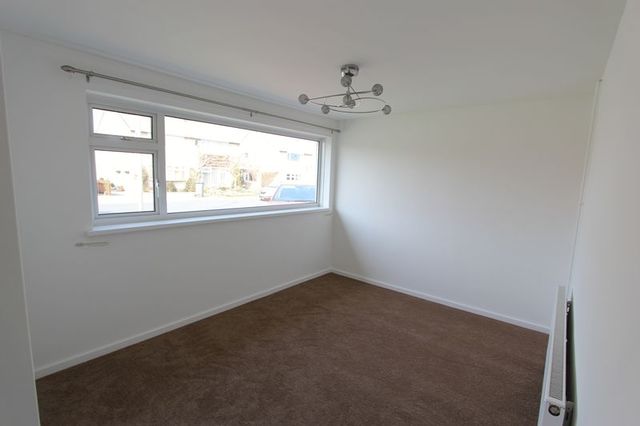  Image of 3 bedroom Detached house for sale in Alexandra Drive Beverley HU17 at Alexandra Drive  Beverley, HU17 8PG