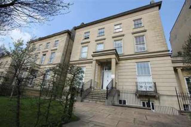  Image of 2 bedroom Apartment to rent in Kings Road Reading RG1 at Reading, RG1 4EJ