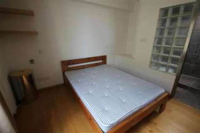 Image of 2 bedroom Apartment to rent in Kings Road Reading RG1 at Reading, RG1 4EJ