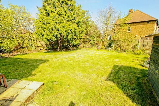  Image of 2 bedroom Semi-Detached house to rent in Alnwick Road London SE12 at Alnwick Road  Lee, SE12 9BX