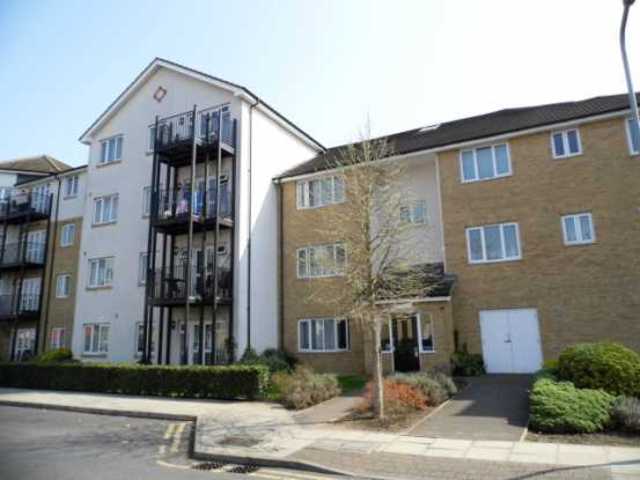  Image of 1 bedroom Flat for sale in Enstone Road Enfield EN3 at Enfield Enfield, EN3 7TQ