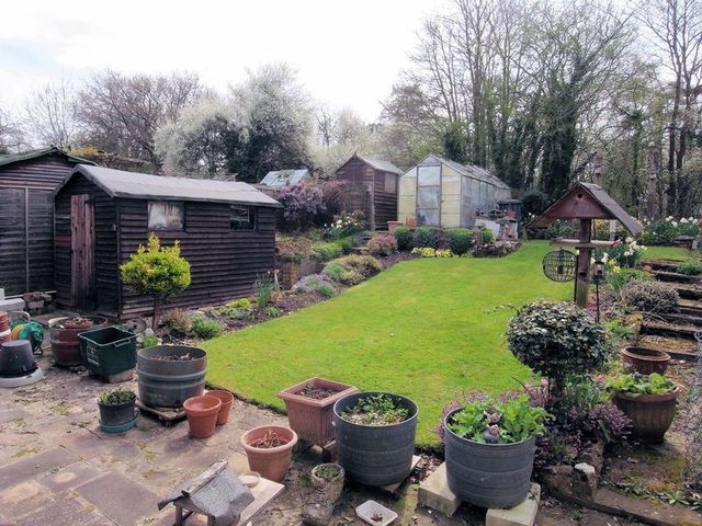  Image of 3 bedroom Semi-Detached house for sale in Applegarth Avenue Guildford GU2 at Applegarth Avenue  Guildford, GU2 8LZ