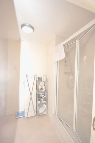  Image of 2 bedroom Flat to rent in Archers Road Shirley Southampton SO15 at Archers Road  Southampton, SO15 2LQ