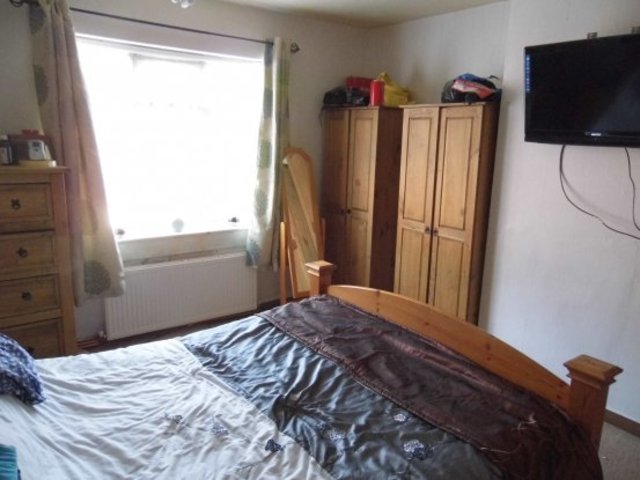  Image of 3 bedroom Semi-Detached house for sale in Ash Street Burton-on-Trent DE14 at Burton-On-Trent Staffordshire Burton-On-Trent, DE14 3PY