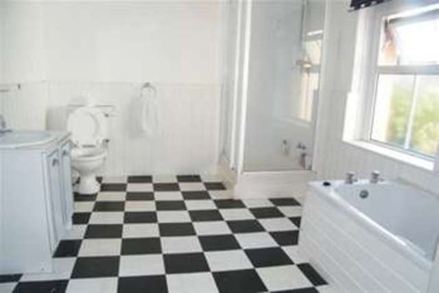  Image of 4 bedroom Detached house to rent in Augusta Street Cardiff CF24 at Cardiff, CF24 0EP
