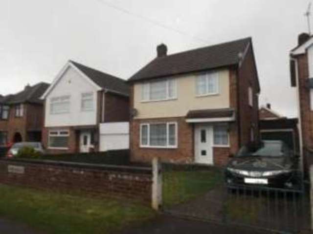  Image of 3 bedroom Detached house for sale in Avon Avenue Hucknall Nottingham NG15 at Hucknall Nottingham Hucknall, NG15 6FS