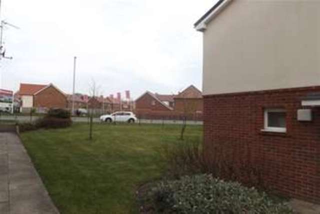  Image of 1 bedroom Flat to rent in Ayrshire Close Buckshaw Village Chorley PR7 at Chorley, PR7 7DA