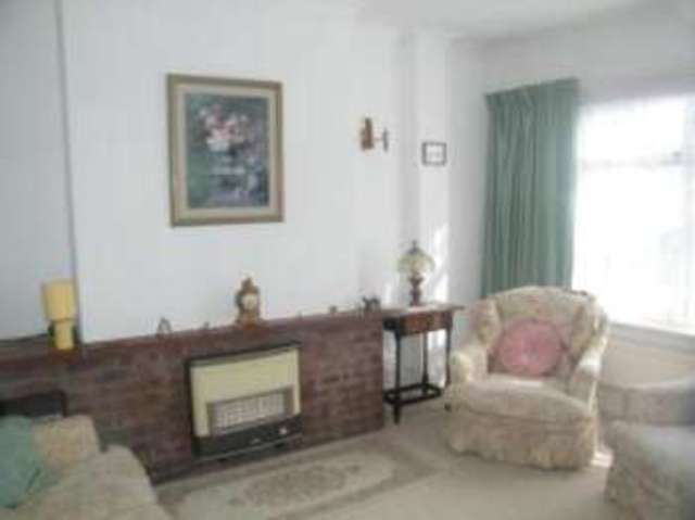  Image of 2 bedroom Terraced house for sale in Barmouth Road Croydon CR0 at Shirley Croydon Shirley, CR0 5ER