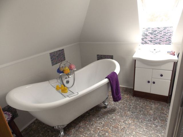  Image of 3 bedroom Detached house for sale in Eastern Promenade Point Clear Bay Clacton-on-Sea CO16 at Eastern Promenade Point Clear Bay Clacton-On-Sea, CO16 8LG