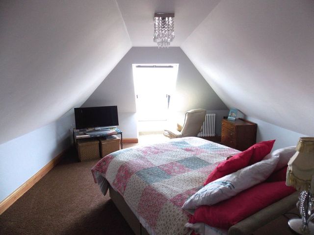 Image of 3 bedroom Detached house for sale in Eastern Promenade Point Clear Bay Clacton-on-Sea CO16 at Eastern Promenade Point Clear Bay Clacton-On-Sea, CO16 8LG
