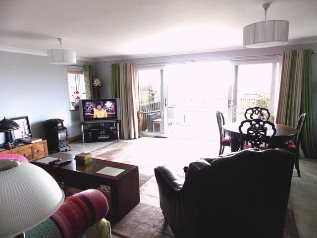  Image of 3 bedroom Detached house for sale in Eastern Promenade Point Clear Bay Clacton-on-Sea CO16 at Eastern Promenade Point Clear Bay Clacton-On-Sea, CO16 8LG