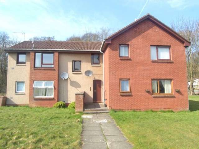  Image of Flat to rent in Beaufort Crescent Kirkcaldy KY2 at Kirkcaldy Fife Fife, KY2 5SH