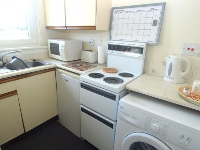  Image of Flat to rent in Beaufort Crescent Kirkcaldy KY2 at Kirkcaldy Fife Fife, KY2 5SH