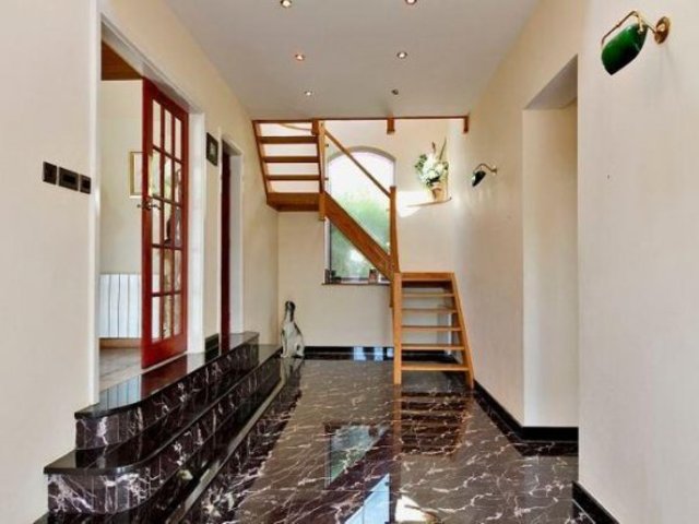  Image of 8 bedroom Detached house for sale in Beech Grove Slyne Lancaster LA2 at Lancaster Lancashire Lancaster, LA2 6AJ