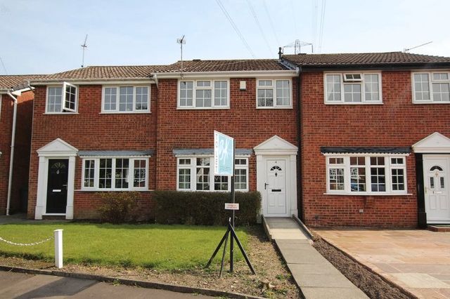  Image of 3 bedroom Mews for sale in Beechfield Close Rochdale OL11 at Beechfield Close Bamford Rochdale, OL11 5QG