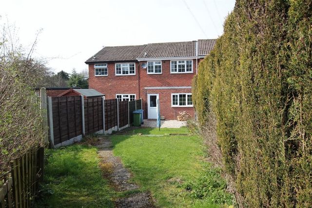  Image of 3 bedroom Mews for sale in Beechfield Close Rochdale OL11 at Beechfield Close Bamford Rochdale, OL11 5QG