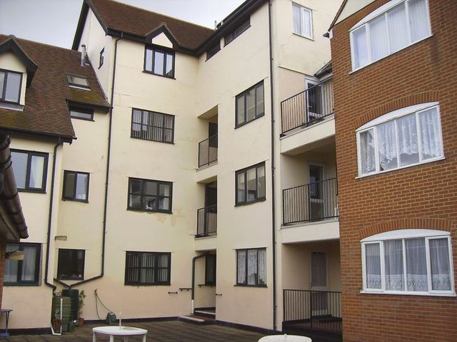  Image of 1 bedroom Retirement Property for sale in New Street Braintree CM7 at New Street  Braintree, CM7 1EU