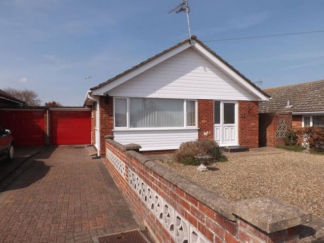  Image of 3 bedroom Detached house for sale in St. Roberts Way Belton Great Yarmouth NR31 at St Roberts Way Belton Great Yarmouth, NR31 9LG