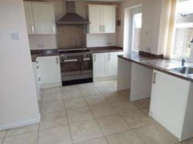  Image of 3 bedroom End of Terrace for sale in The Rundels Benfleet SS7 at Benfleet Thundersley Thundersley, SS7 3QJ