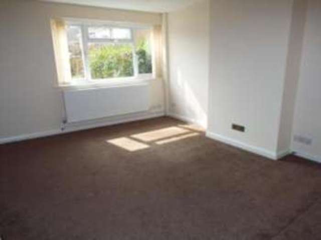  Image of 3 bedroom End of Terrace for sale in The Rundels Benfleet SS7 at Benfleet Thundersley Thundersley, SS7 3QJ